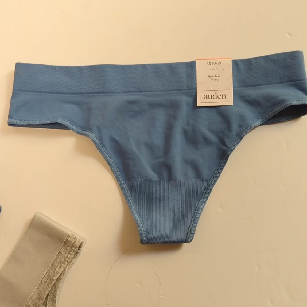 7 Pairs Women's Thong Underwear - Auden™ XSmall . NWT